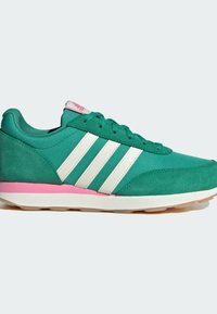 adidas Sportswear Zapatillas para caminar - semi court green   off white   bliss pink