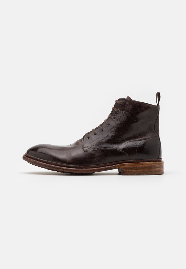 Botki sznurowane - dark brown