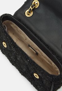 Guess GIULLY MINI - Handväska - black