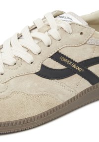Pompeii ELAN SALA - Trainers - beige