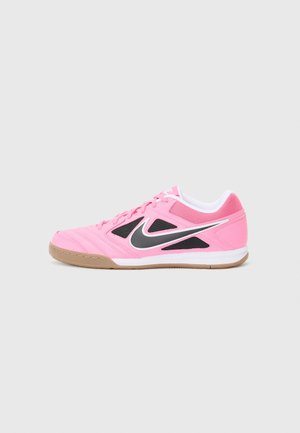 Nike Sportswear, Baskets basses - pink