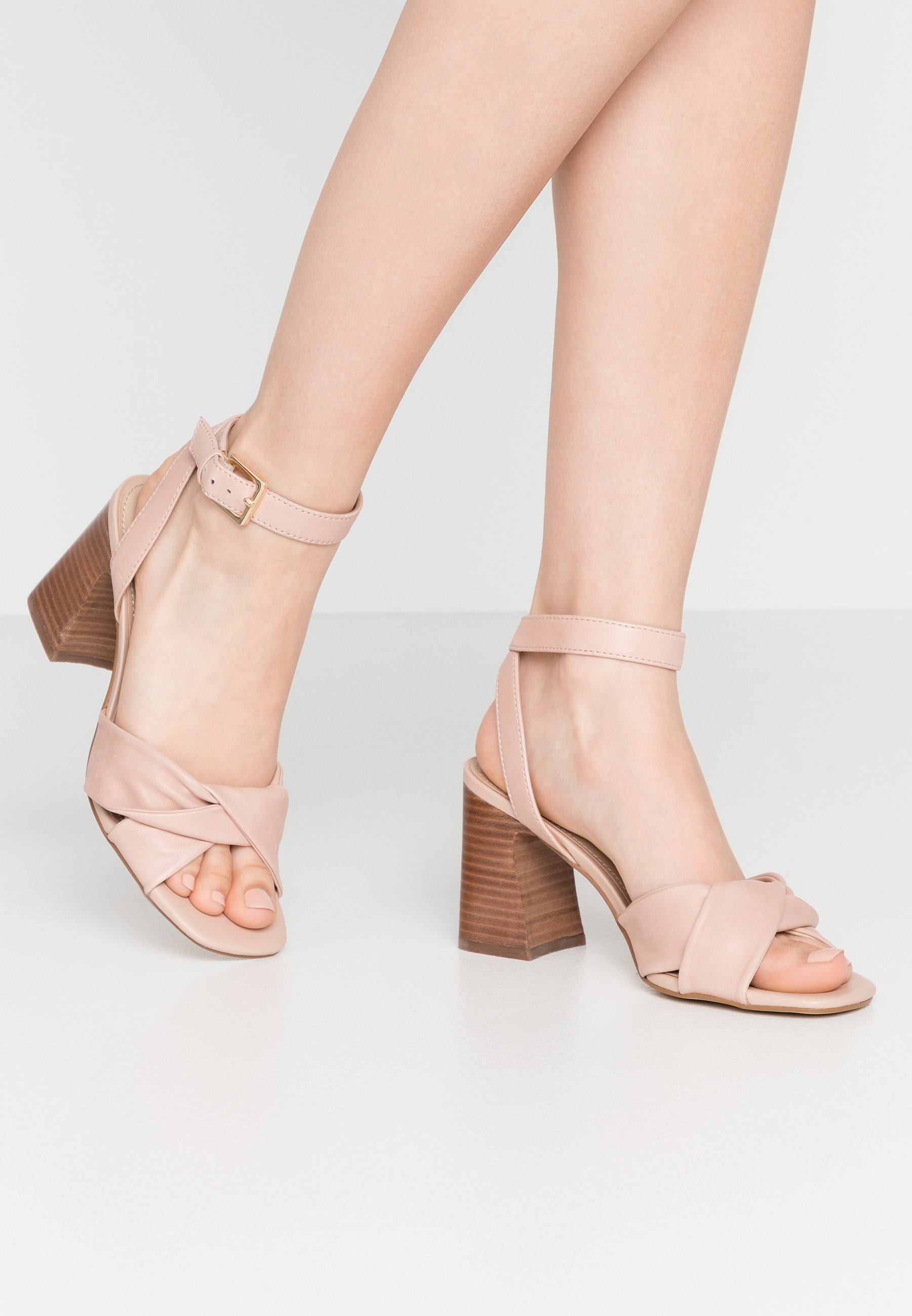 zalando sandali promo