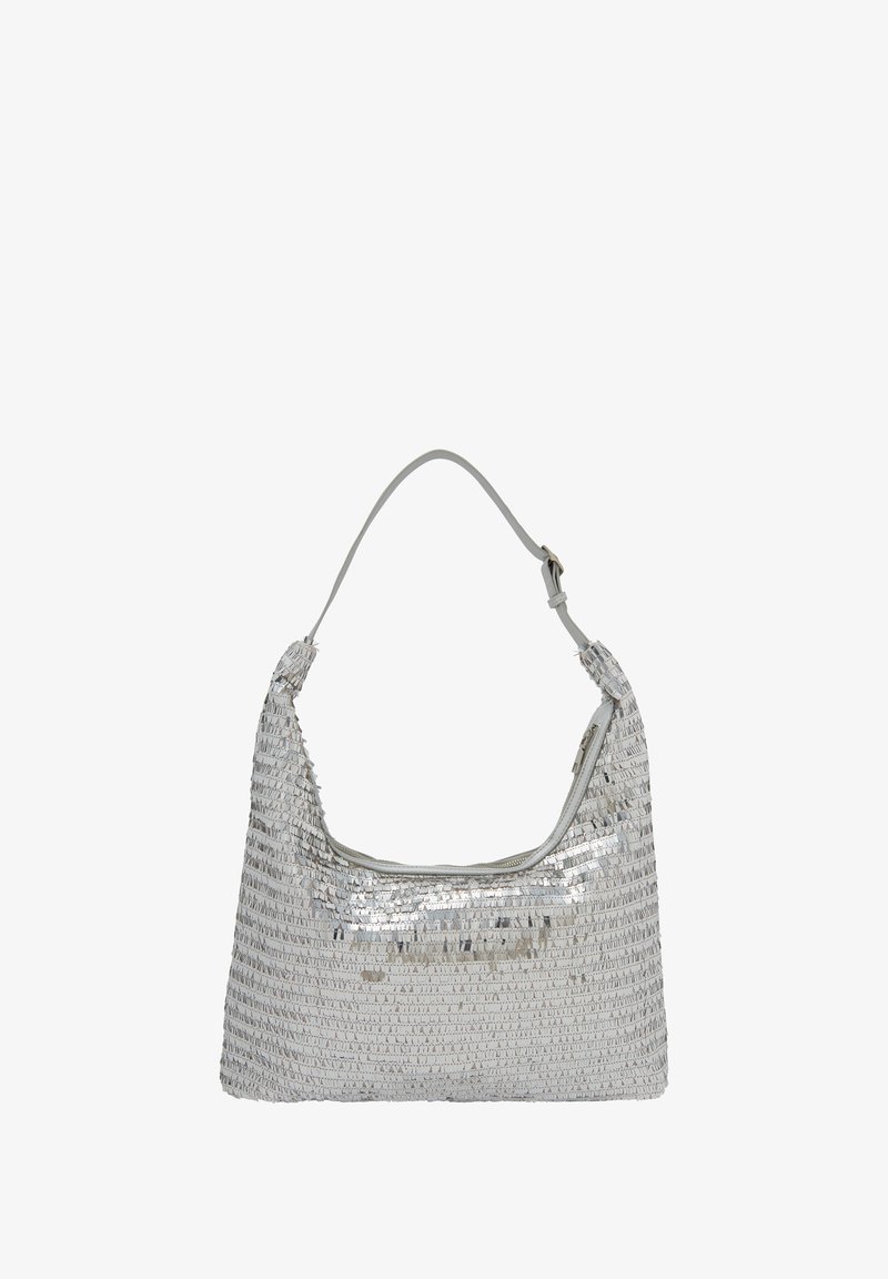 Silvrig paljetterad axelväska med en mjuk, texturerad yta. Har en rundad form och ett enda axelband. Dragkedjestängning upptill.
