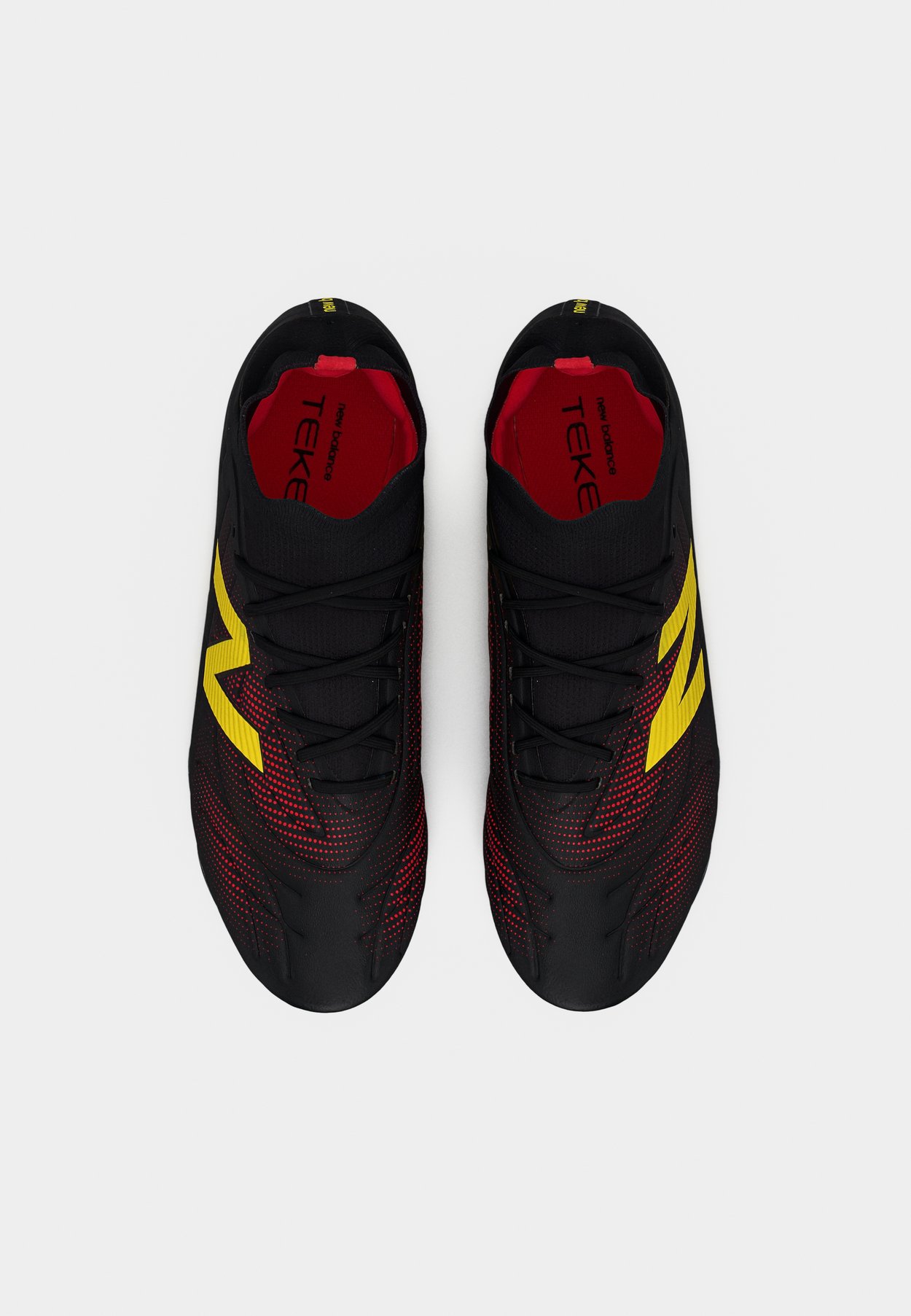 TEKELA V5 TEAM FG
