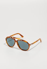 Pasirinkta, brown