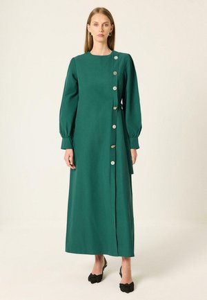 Touché Privé, DRESS WITH DETAILED ACCESSORIES - Μάξι φόρεμα - green