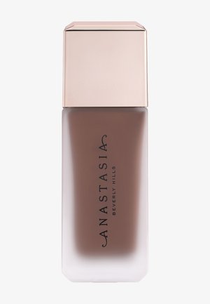 Anastasia Beverly Hills IMPECCABLE BLURRING SECOND SKIN MATTE FOUNDATION - Base de maquillaje - shade 25 - 9n