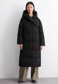 Marc O'Polo PUFFER STYLE ZIPPER ON SLEEVE HEM - Dūnu mētelis - black