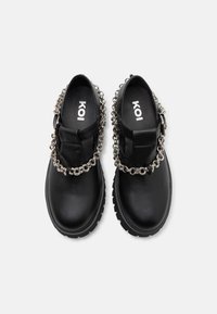 Koi Footwear COSMERE MENS CHAIN MARY JANES - Slip-ons - black