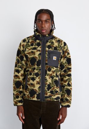 Fleecejack in groen en bruine camouflageprint, met een zwarte ritssluiting en zak met logo. Zachte textuur en een relaxte pasvorm.