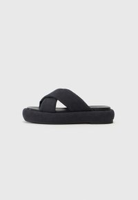 PENELOPE - Tagant lahtised kingad - black