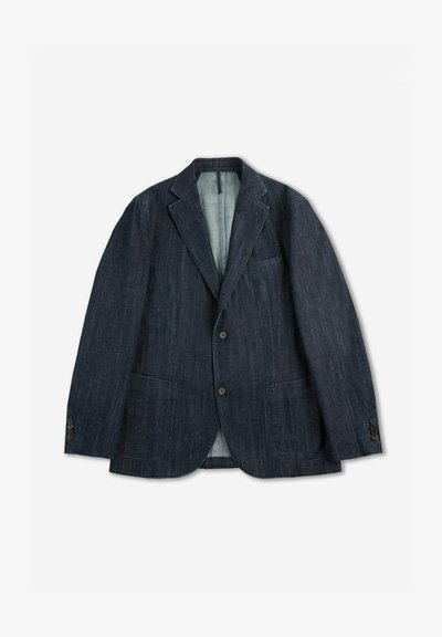 Granatowa marynarka dżinsowa z klapami, dwiema przednimi kieszeniami i zapięciem na guziki. Posiada widoczne szwy i gładką podszewkę.