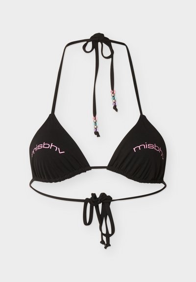 Haut de bikini triangle noir avec le texte rose « misbhv » sur chaque bonnet et perles multicolores sur les liens du col halter, présenté sur fond blanc.