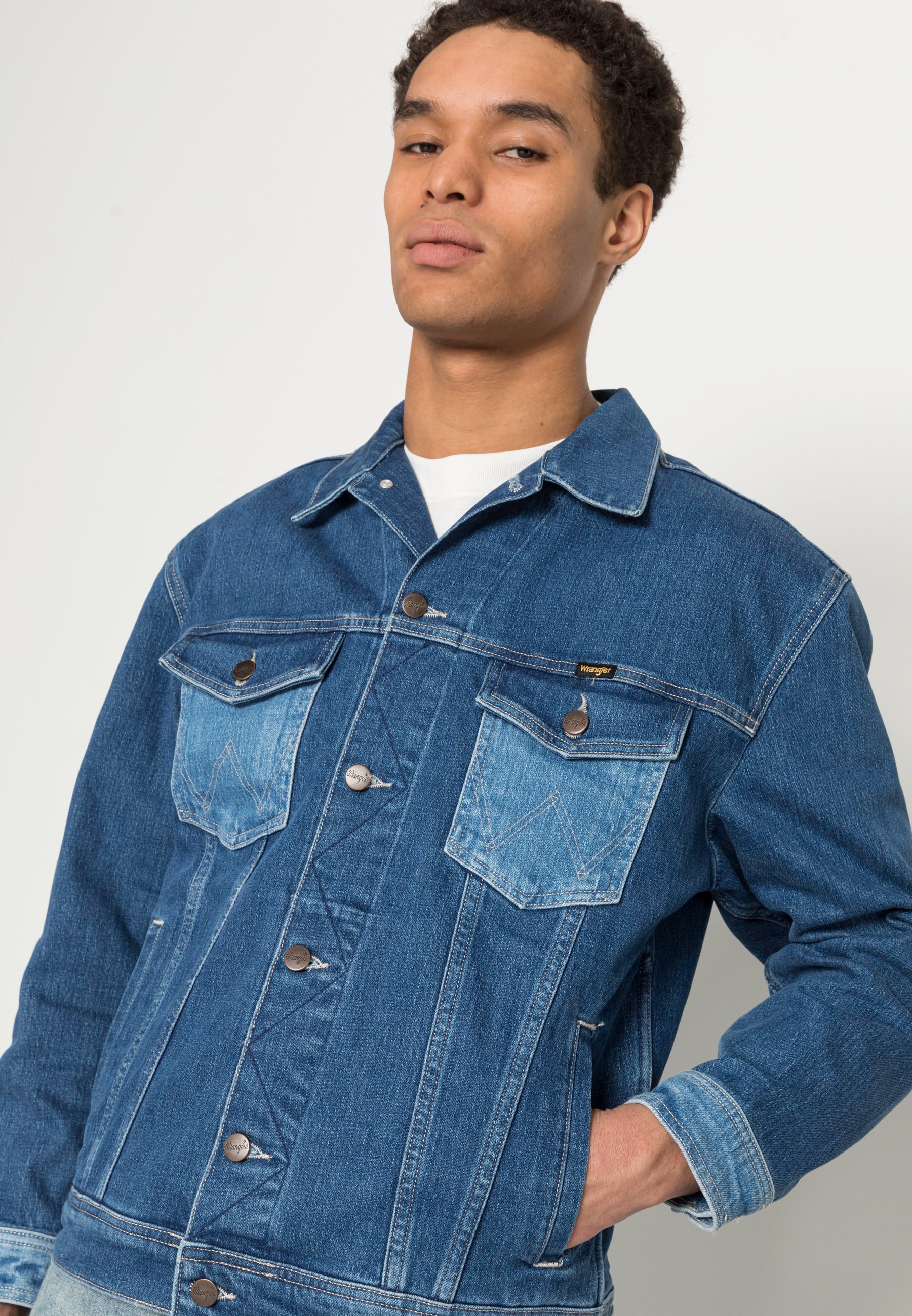 Wrangler ANTI FIT JACKET - Denim jacket 