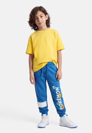 NMMJUSSY POKEMON PANTS - Pantalones deportivos - delft