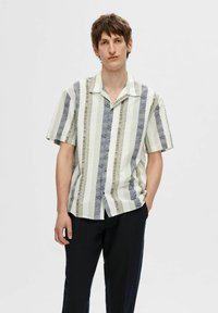 Selected Homme SLHRELAXSUN SHIRT RESORT - Camicia - egret