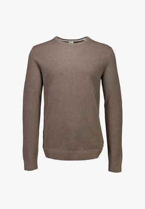 Brązowy dzianinowy sweter z okrągłym dekoltem, długimi rękawami, teksturowaną tkaniną i ściągaczem u dołu. Posiada boczne rozcięcia dla swobody ruchów.