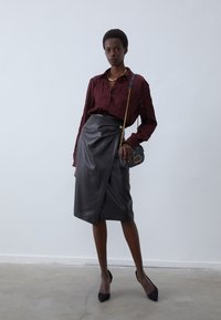 Anna Field Overhemdblouse - dark purple