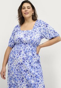 Ellos Plus collection Hverdagskjole - blau gemustert