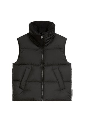 Schwarze Steppweste mit hohem Kragen, vorne mit Reißverschluss, zwei schrägen Seitentaschen und geripptem Innenkragen.