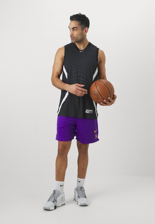 NBA LOS ANGELES LAKERS PRACTICE REVERSIBLE SHORT - Club wear3