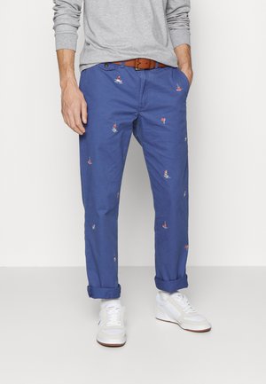 STRETCH STRAIGHT FIT EMBROIDERED PANT - Pantalon classique - light navy w/tactile anchr emb