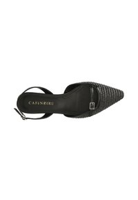 Zapato negro de punta con tejido trenzado y tira al tobillo con un pequeño acento de hebilla plateada. Interior suave con el nombre de la marca impreso en su interior.