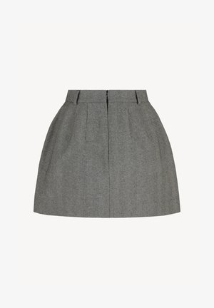 Grijze houndstooth rok met een uitlopende silhoutte, met plooien, zijzakken en een verborgen ritssluiting aan de achterkant. Gegevens met een textuurafwerking.
