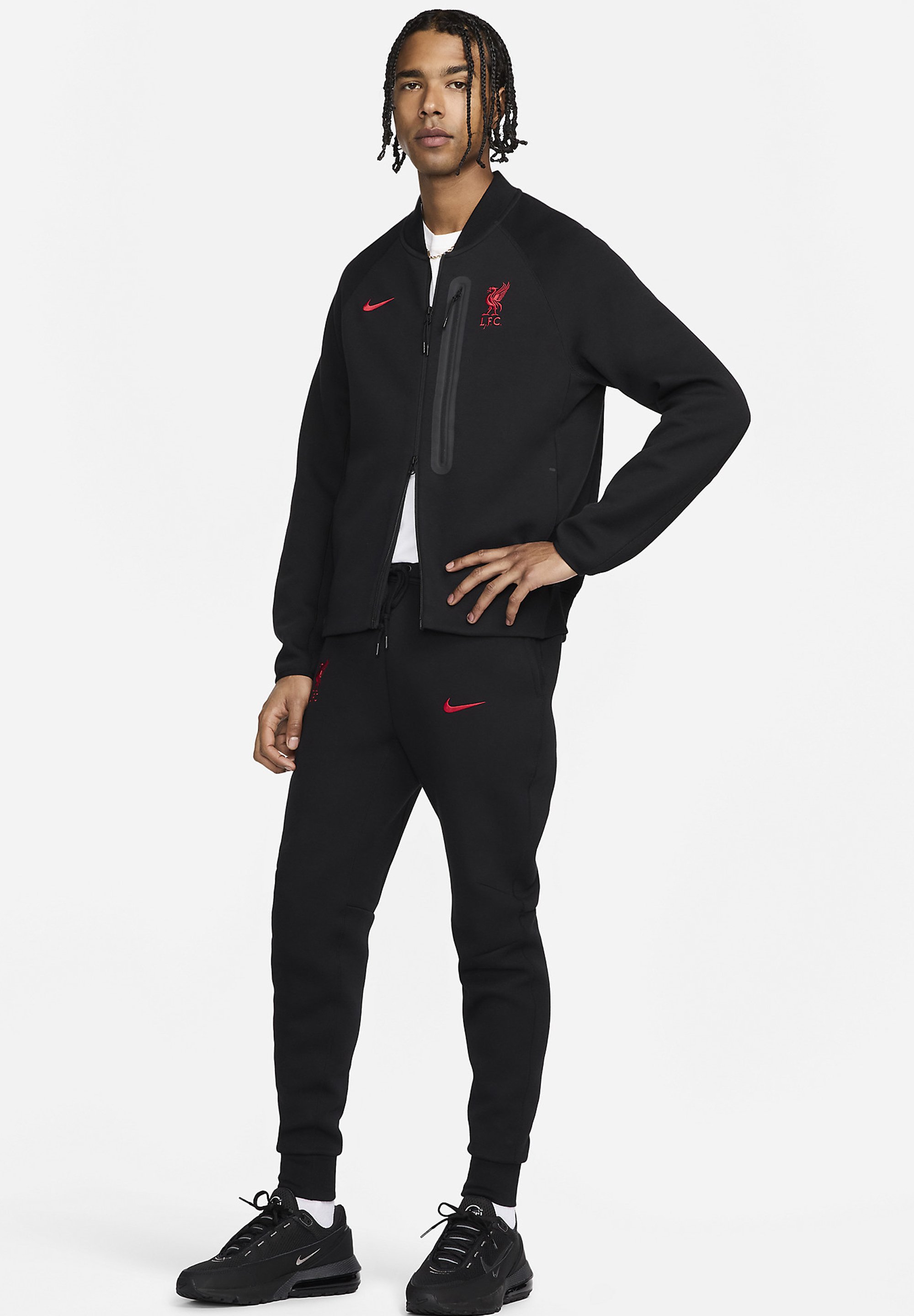 リヴァプールFC テックフリース N98ジャケット　NIKE リヴァプールFC テックフリース N98ジャケット／サッカー