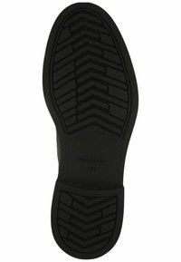 Černá gumová podrážka boty s cik-cak vzorem, hladkými okraji a vyraženým názvem značky "GANT" spolu se značkami velikosti.