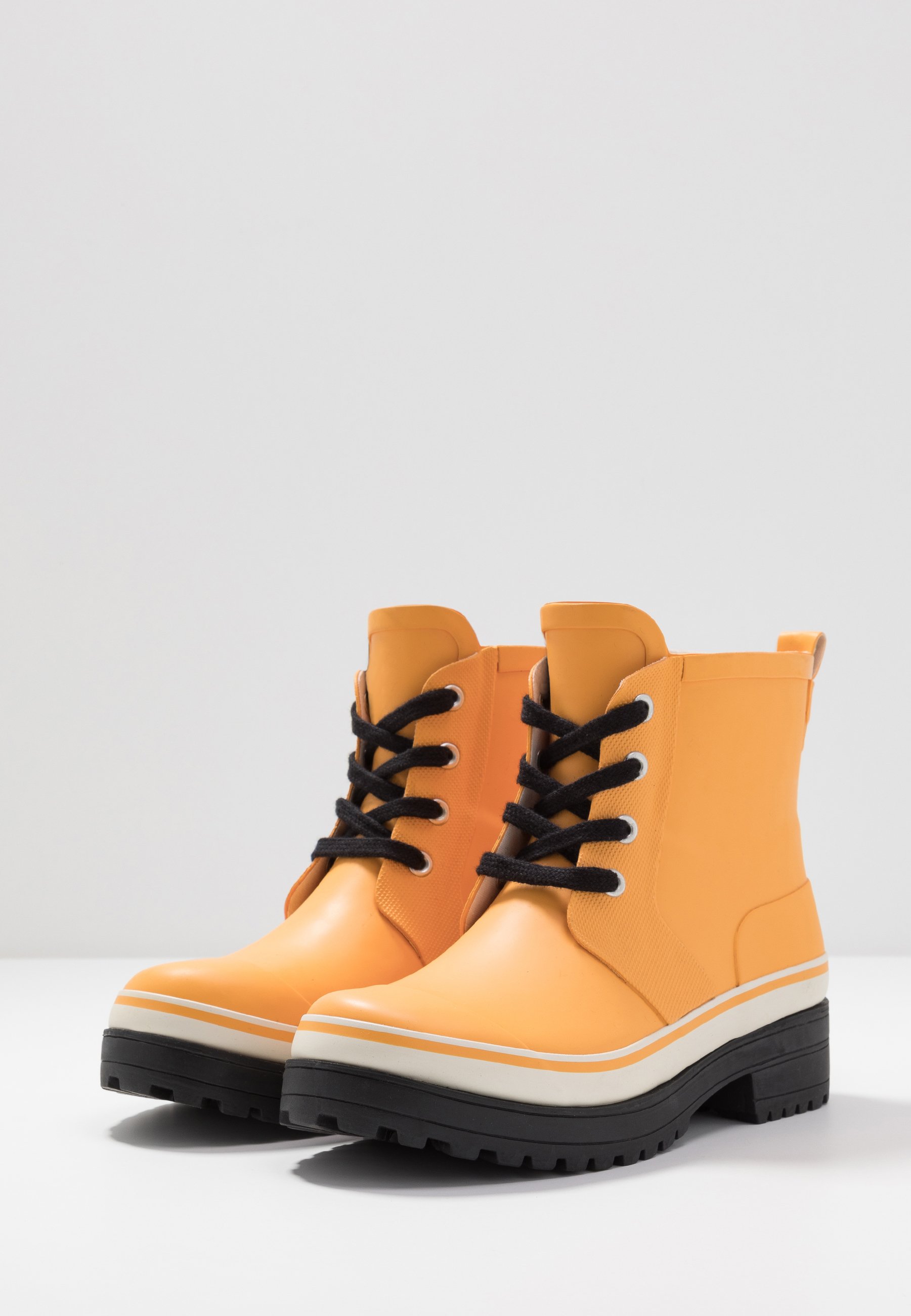 orange blaze timberland boots