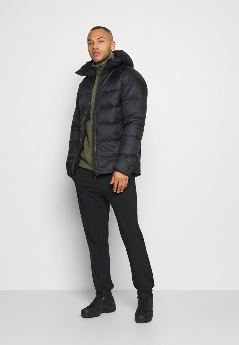 Mammut Meron In Hooded Jacket Men Daunenjacke Black Schwarz Zalando De