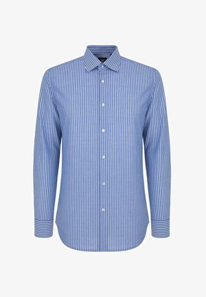 Niebieska i biała w paski długa koszula z długim rękawem, z kołnierzykiem zapinanym na guziki, z przednimi guzikami, wykonana z lekkiego materiału o gładkiej fakturze.