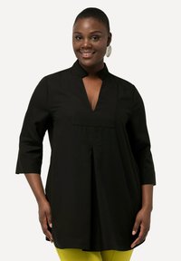 Ulla Popken LONGLINE 3/4 SLEEVE COLLARED - Camicetta - black