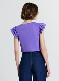 Calliope COSTINA VOLANT - T-shirt con stampa - lavanda