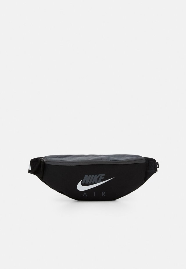 AIR HERITAGE - Marsupio - black/grey/white
