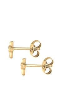 Boucles d'oreilles en or avec un design floral, présentant une texture métallique lisse et un fermoir simple à l'arrière. Chaque boucle d'oreille a une petite forme de fleur détaillée.