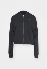 Černá zipová mikina vyrobená z měkké látky, s kapucí, dlouhými rukávy a malým bílým logem na levé části hrudi. Zkrácený design.