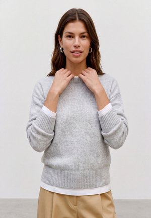 Vero Moda, VMBOOM LS O-NECK PULLOVER GA NOOS - Пуловер - light grey melange