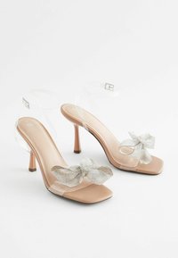 Next FOREVER COMFORT VINYL JEWEL BOW - REGULAR FIT - Sandaalid - clear