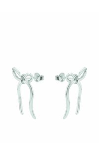 Silverörhängen med en loopdesign, med en central knut som dekorerats med små stenar, lätta och öppna i formen.