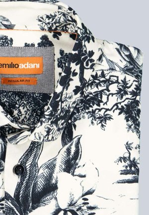 Short-sleeve shirt in cream with a black floral pattern. Features a button-up collar and a logo tag, showcasing a regular fit design.