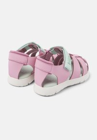 Camper ORUGA - Vaellussandaalit - pastelrosa
