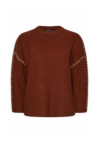 Brun stickad tröja med ribbad textur, rund hals och gräddfärgat sömnad längs axelsömmarna. Avslappnad passform och långa ärmar.