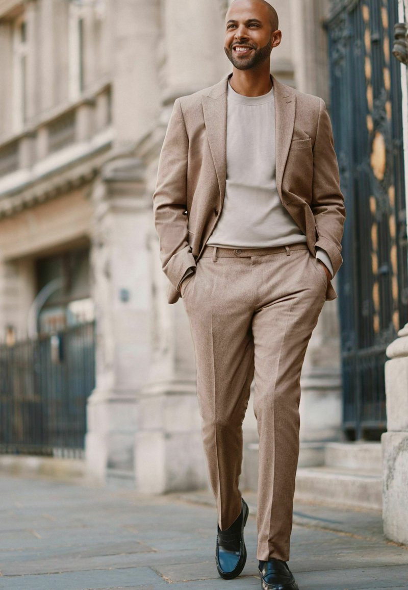 Next SLIM FIT DONEGAL - Pantalon - stone