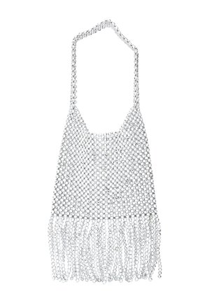 Ezüst gyöngy kézitáska bojtos dizájnnal, hálószerű szerkezettel és hurkos pánttal, fényes, reflektáló felülettel.