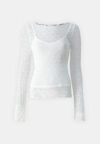 Unselected, cloud dancer