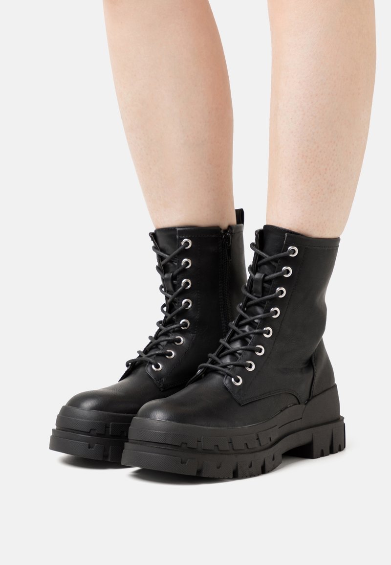 Even&Odd by Zalando Bottines à plateau - black