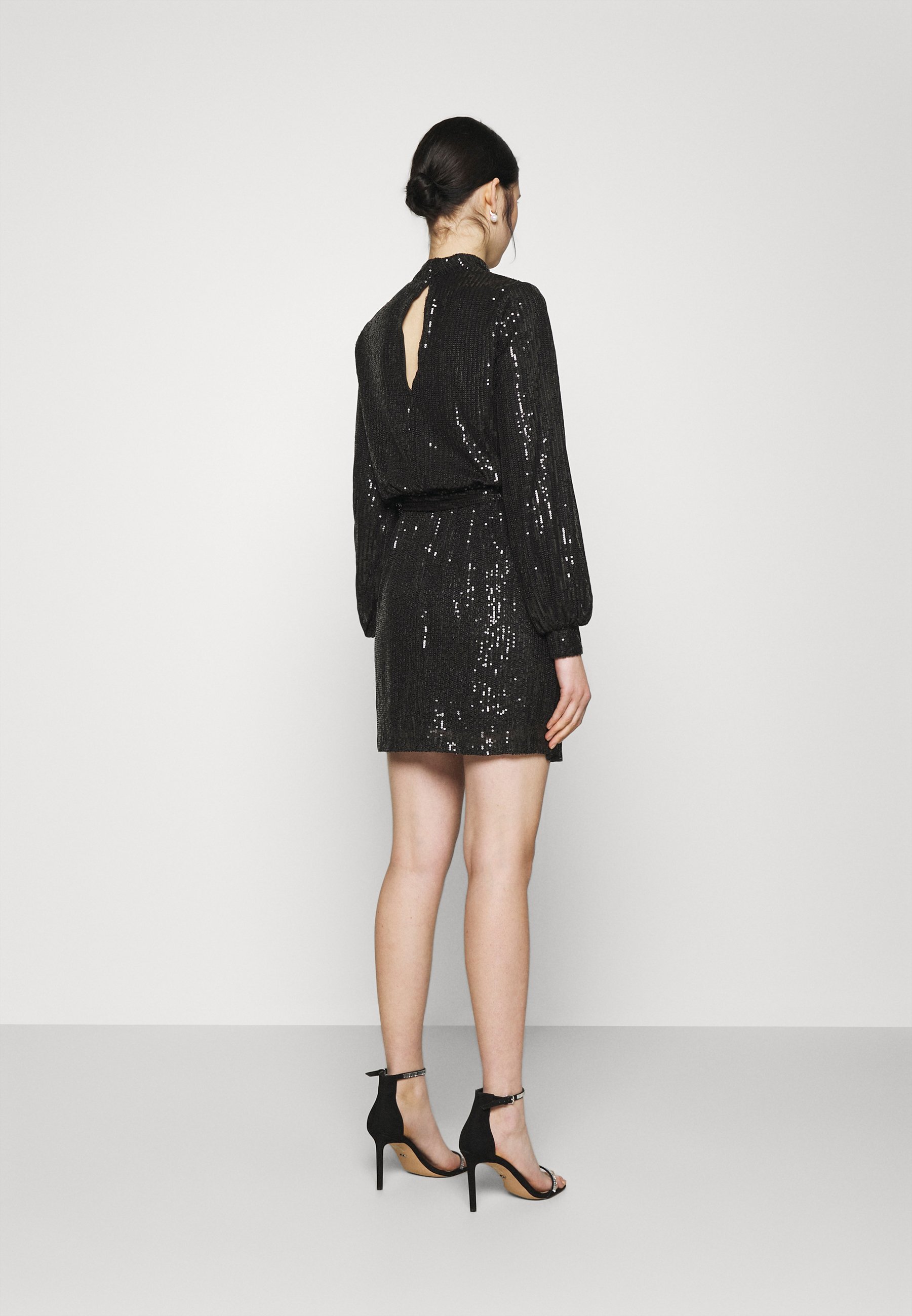 Nly by Nelly HIGH NECK SEQUIN DRESS 