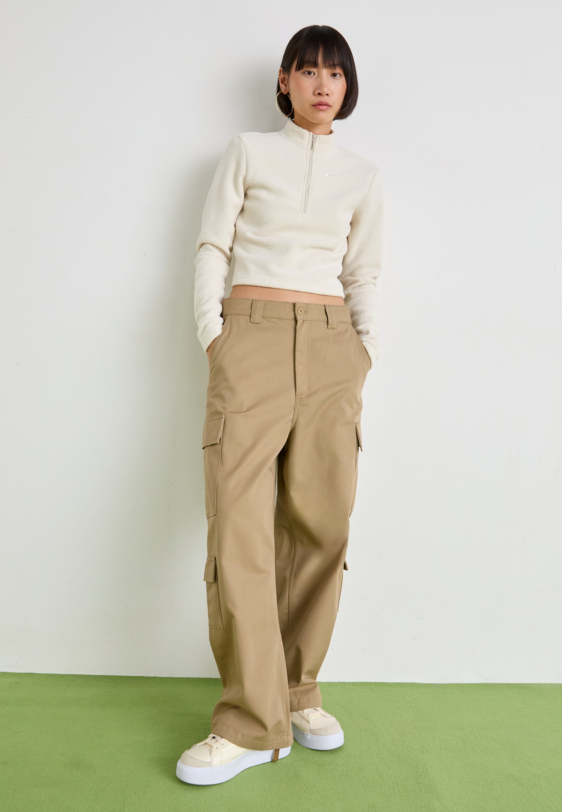 Carhartt WIP KINGSLEY PANT - Cargo trousers - beige - Zalando.ie